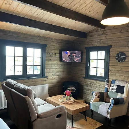 Little Rock Retreat Log Cabin With Hot Tub Castletown Gheoghegan Exterior photo